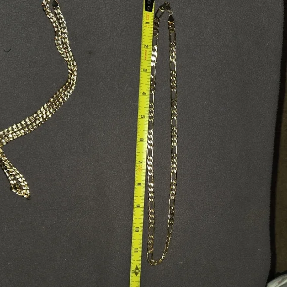 Elegant Gold Chain Necklace - Picture 7 of 16